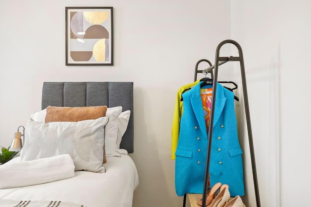 Cosy Apartment 5 Guests 3 Beds 1 Sofa Bed Lewisham Londra Esterno foto