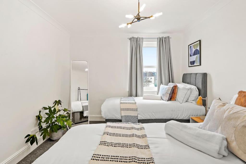 Cosy Apartment 5 Guests 3 Beds 1 Sofa Bed Lewisham Londra Esterno foto